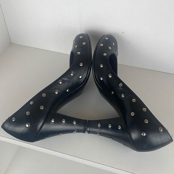 Marc Jacobs Rounded Toe Silver Stud Embellished Heels 37 Black - Picture 9 of 10